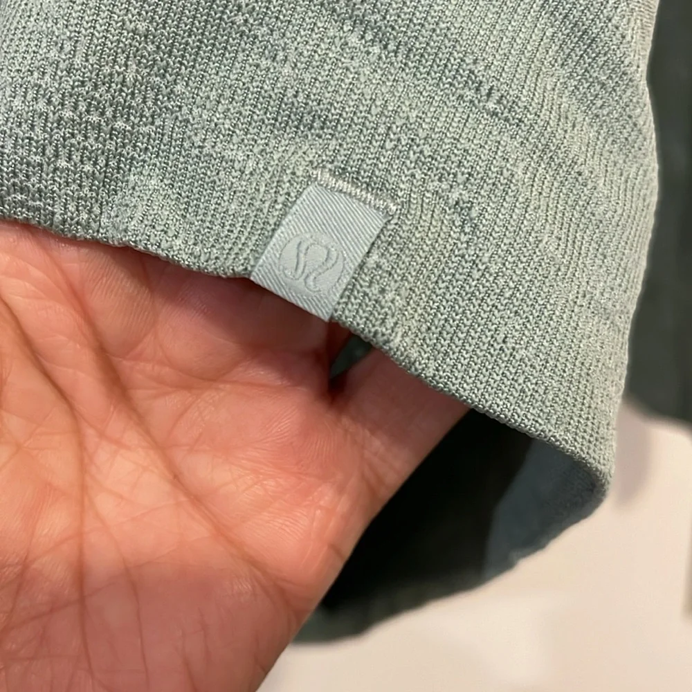 New lululemon Swiftly Tech LS Shirt - Size 8